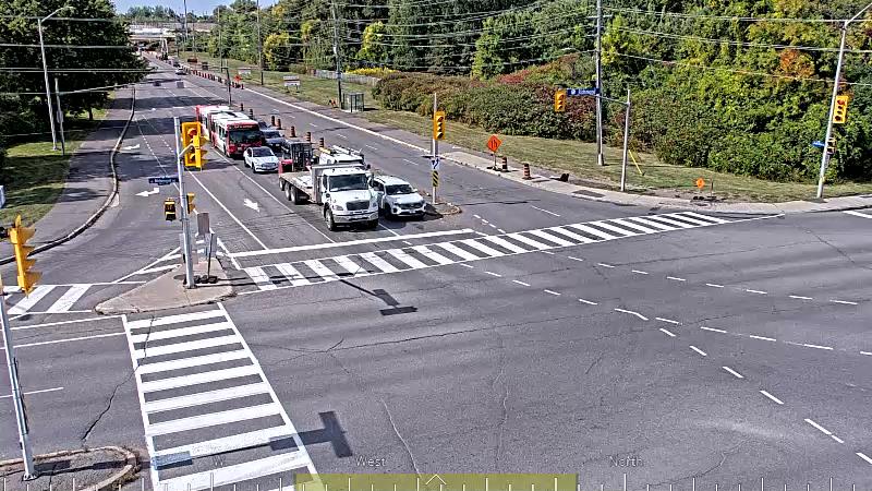 Traffic camera image at 2025-09-17 18:10:25