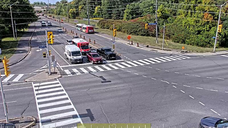 Traffic camera image at 2025-09-17 18:20:26