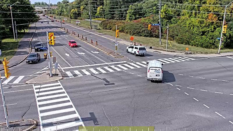 Traffic camera image at 2025-09-17 18:25:25