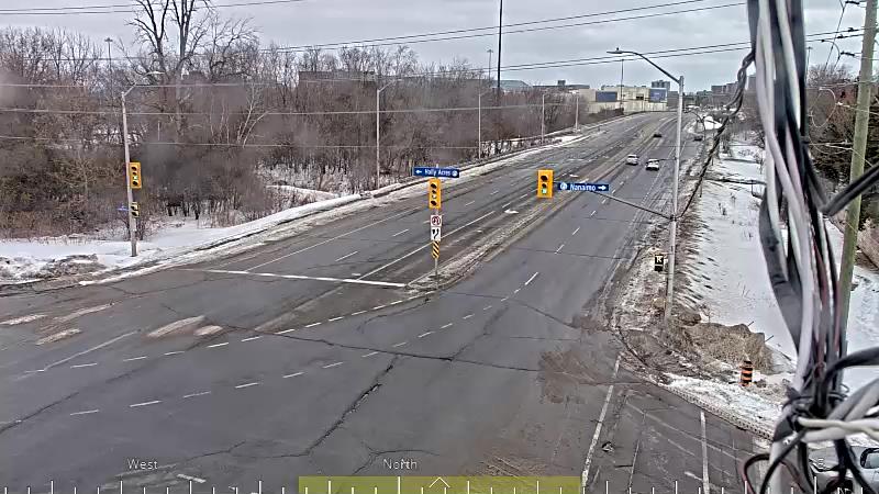 Traffic camera image at 2025-03-09 13:25:17