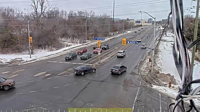 Traffic camera image at 2025-03-09 13:55:32