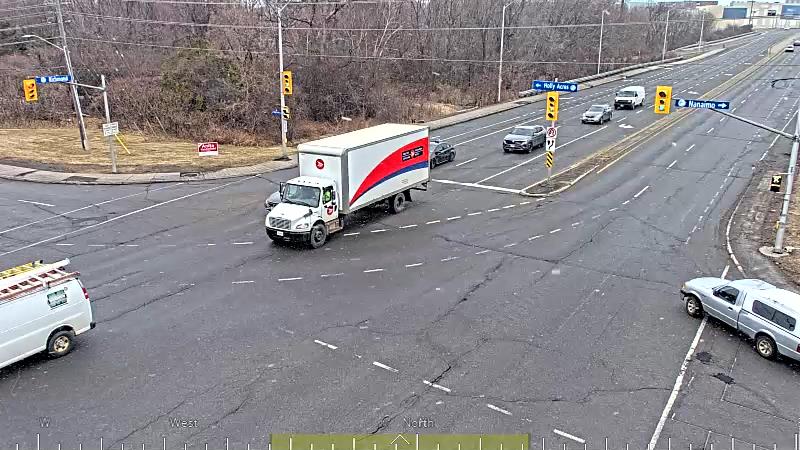 Traffic camera image at 2025-03-25 14:15:23