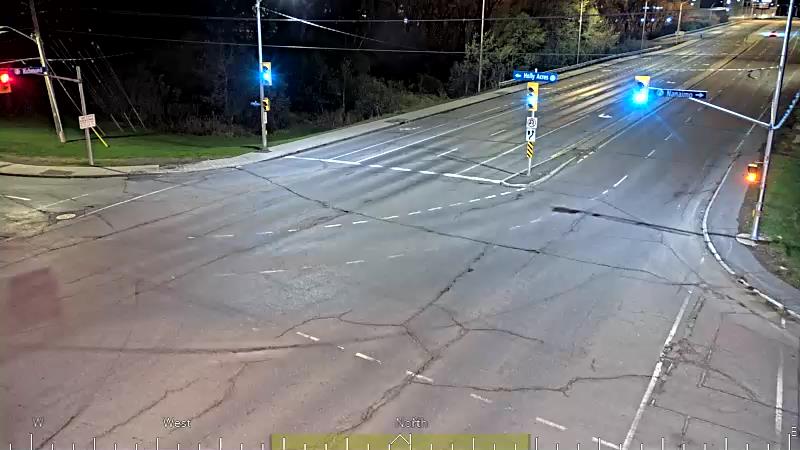 Traffic camera image at 2025-05-09 06:40:15