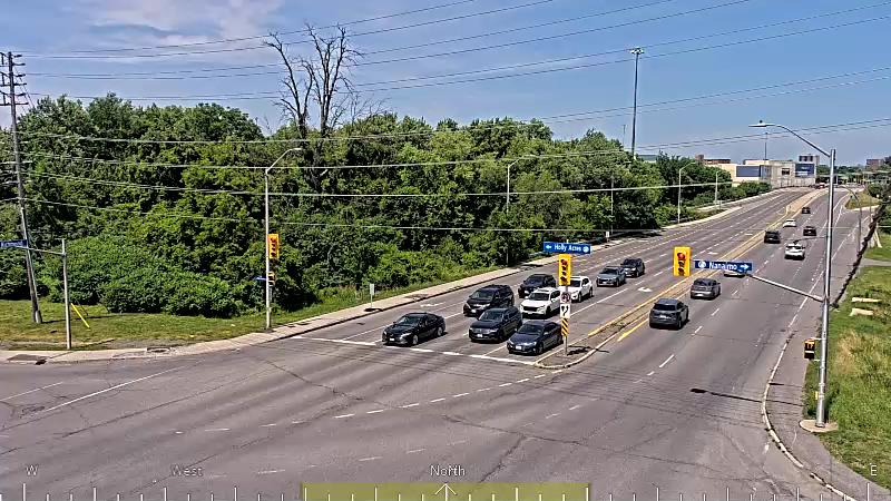 Traffic camera image at 2025-06-30 18:05:24