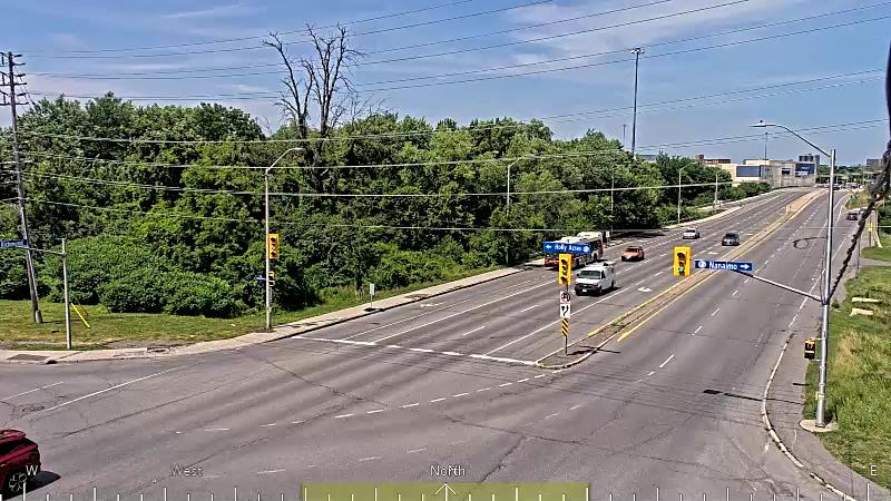 Traffic camera image at 2025-06-30 18:25:26