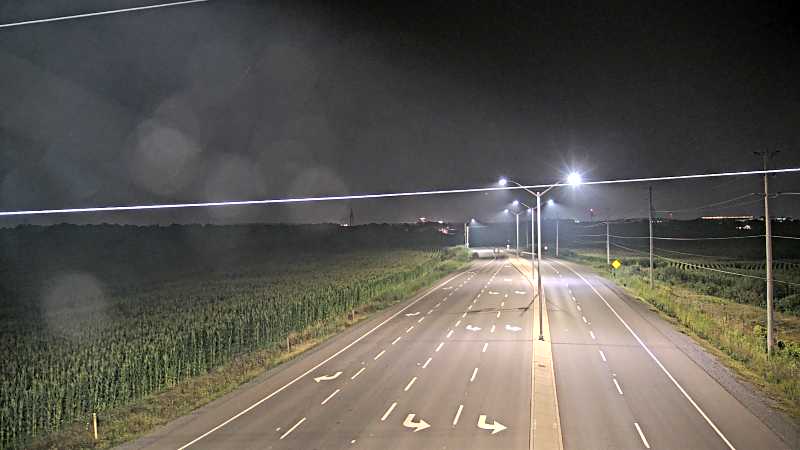 Traffic camera image at 2025-08-04 02:15:19