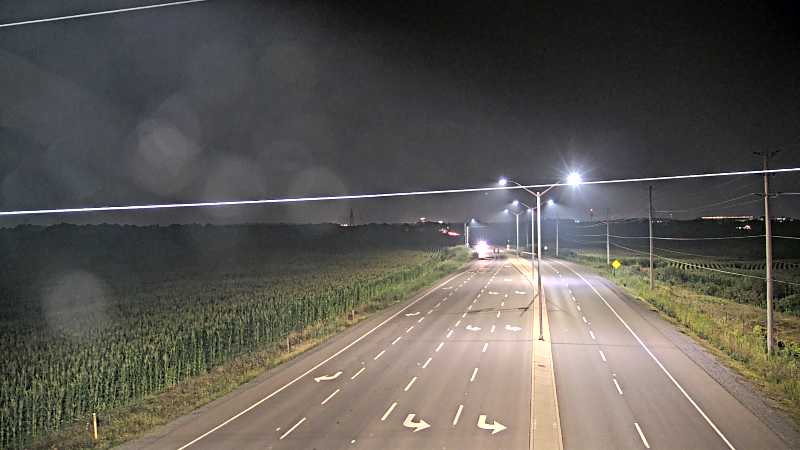 Traffic camera image at 2025-08-04 02:35:22