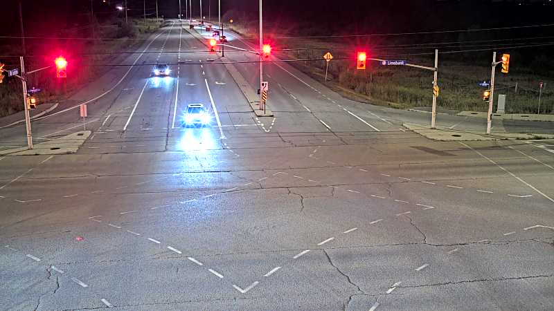Traffic camera image at 2025-08-25 02:35:25