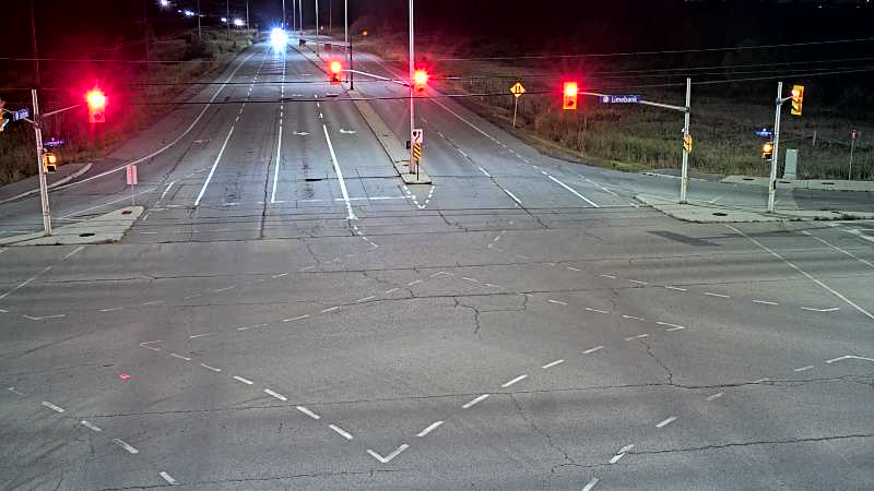 Traffic camera image at 2025-08-25 02:45:21
