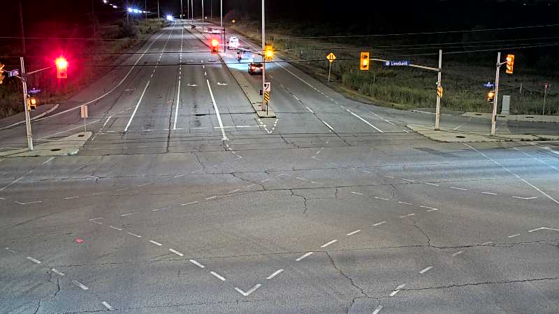 Traffic camera image at 2025-08-25 02:50:25