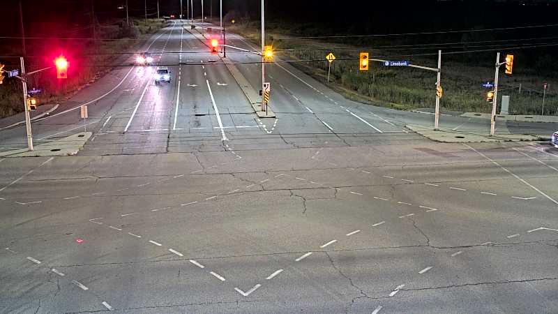 Traffic camera image at 2025-08-25 03:30:40