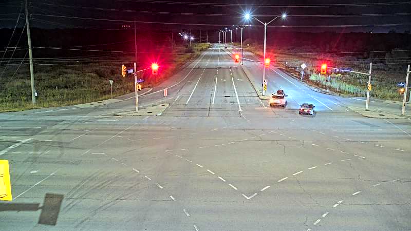Traffic camera image at 2025-09-01 01:35:28