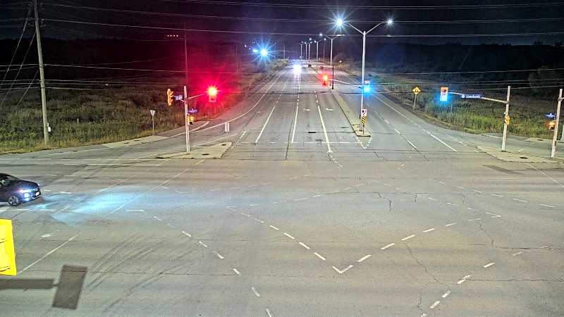 Traffic camera image at 2025-09-01 01:40:20