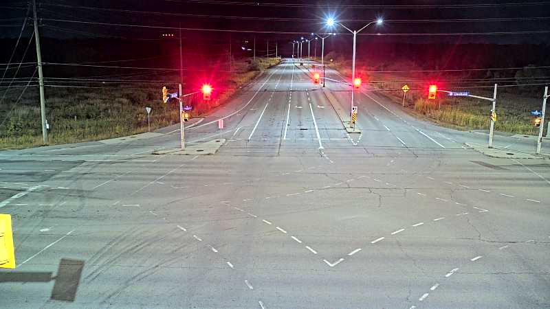 Traffic camera image at 2025-09-19 05:35:21