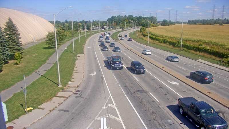 Traffic camera image at 2025-09-14 18:20:21