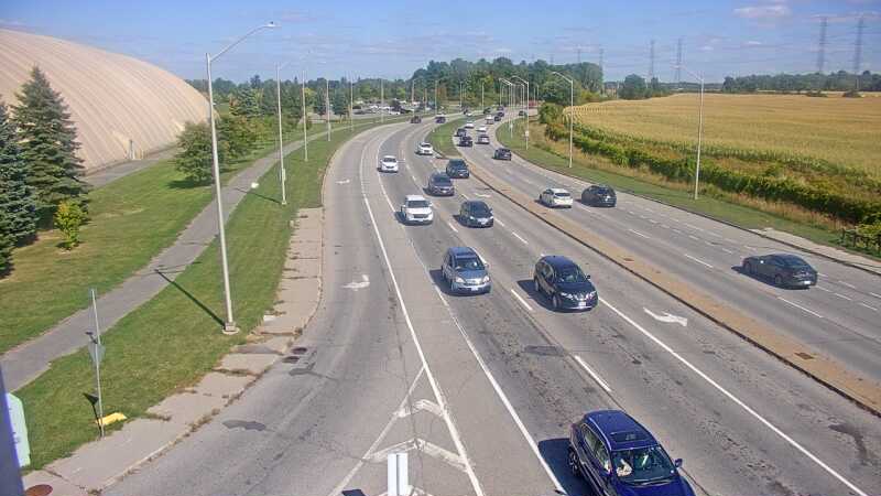 Traffic camera image at 2025-09-14 18:40:27