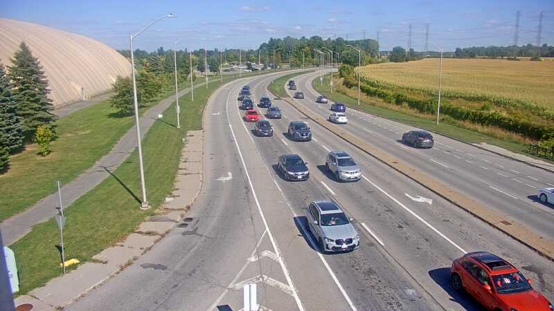 Traffic camera image at 2025-09-14 18:50:25