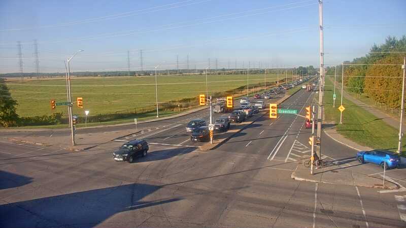Traffic camera image at 2025-09-16 12:10:30