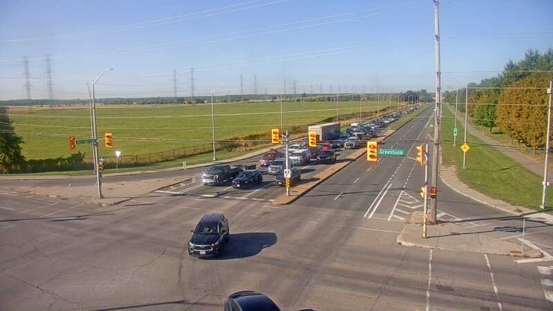 Traffic camera image at 2025-09-16 13:15:21