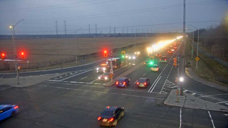 Traffic camera image at 2025-03-25 10:45:21