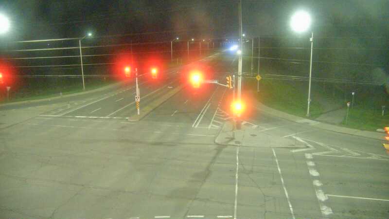 Traffic camera image at 2025-05-09 06:20:21