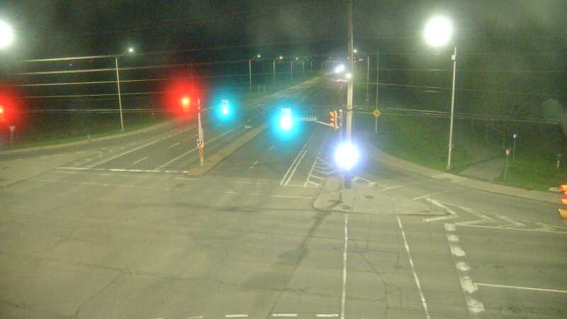 Traffic camera image at 2025-05-09 07:30:18