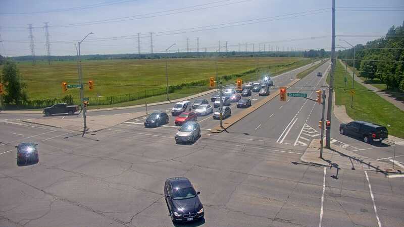Traffic camera image at 2025-06-30 17:45:27