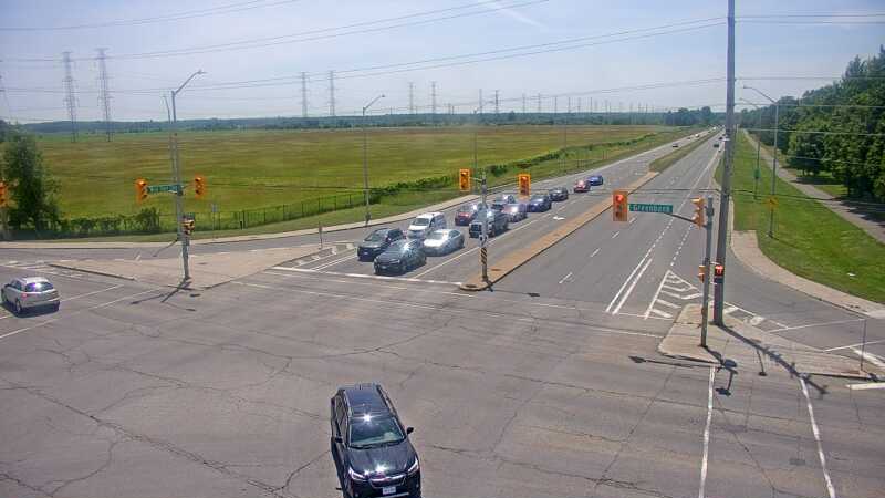 Traffic camera image at 2025-06-30 18:05:26