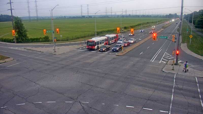 Traffic camera image at 2025-07-31 00:10:22