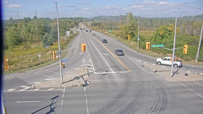 Traffic camera image at 2025-09-14 17:35:23