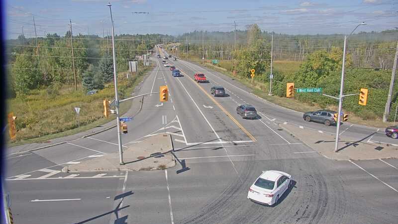 Traffic camera image at 2025-09-14 18:10:21