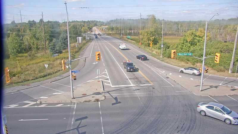 Traffic camera image at 2025-09-14 18:35:22