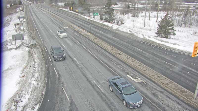 Traffic camera image at 2025-03-09 13:25:17