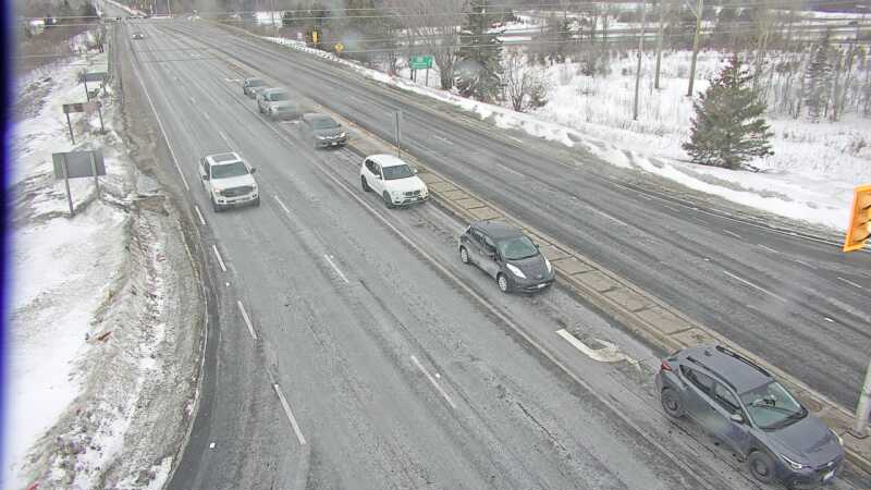 Traffic camera image at 2025-03-09 13:40:34