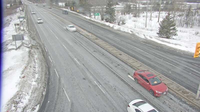 Traffic camera image at 2025-03-09 13:50:29