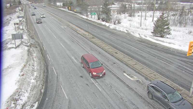 Traffic camera image at 2025-03-09 13:55:32