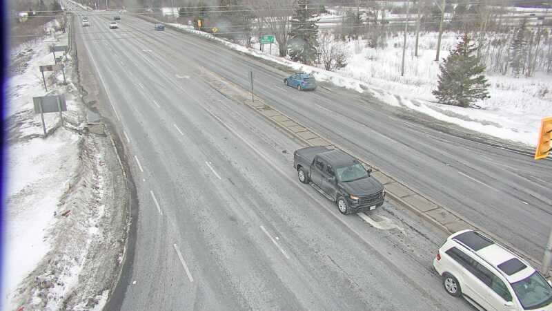 Traffic camera image at 2025-03-09 14:25:18