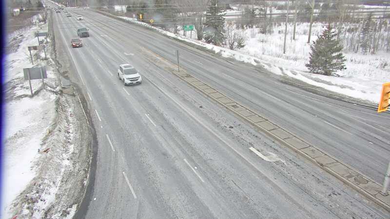 Traffic camera image at 2025-03-09 14:30:21