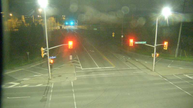 Traffic camera image at 2025-05-09 05:55:18