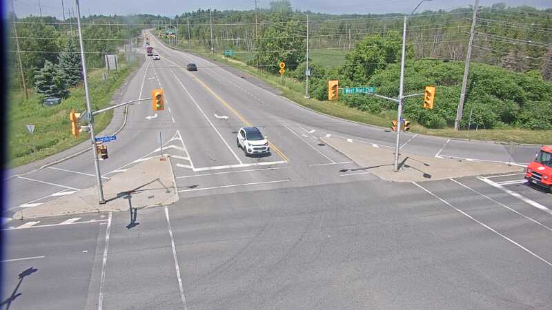Traffic camera image at 2025-06-30 17:30:35
