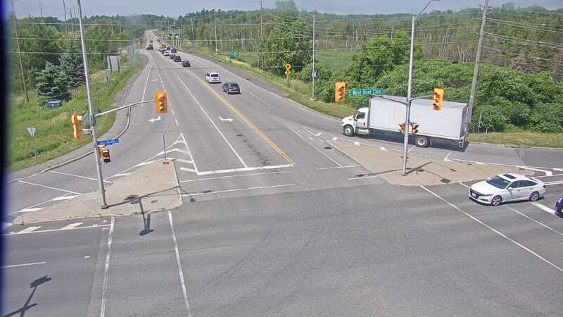 Traffic camera image at 2025-06-30 17:55:23