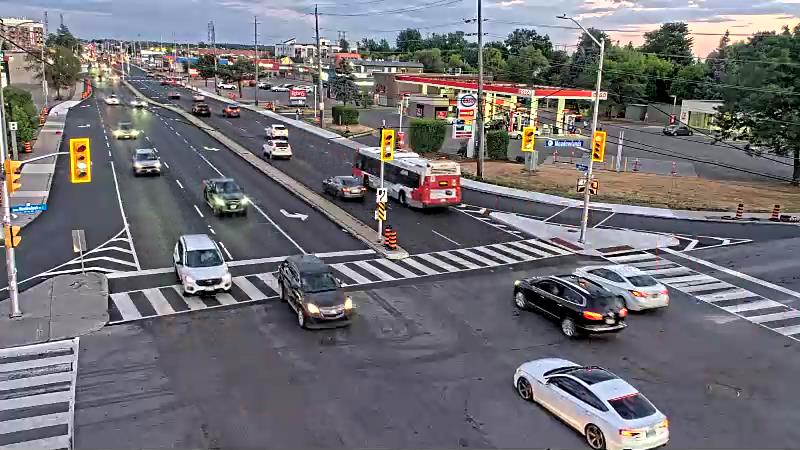 Traffic camera image at 2025-08-25 00:00:24