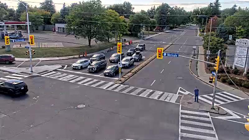 Traffic camera image at 2025-09-14 17:40:23