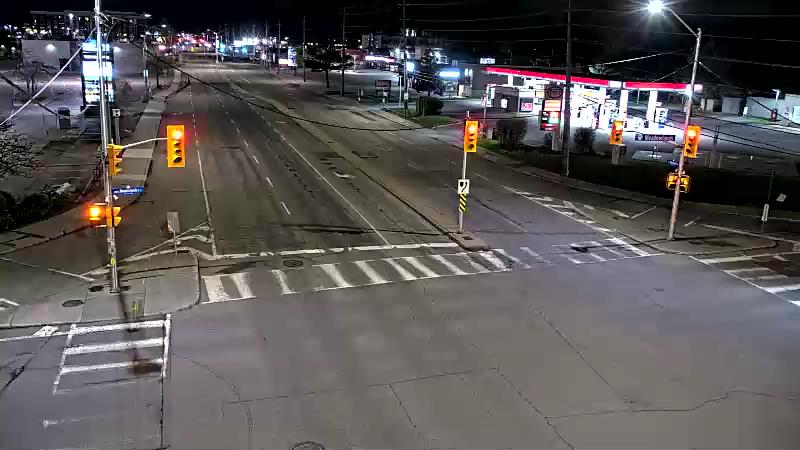 Traffic camera image at 2025-05-09 06:00:17