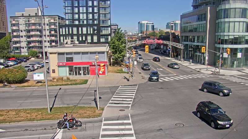Traffic camera image at 2025-08-24 15:45:30
