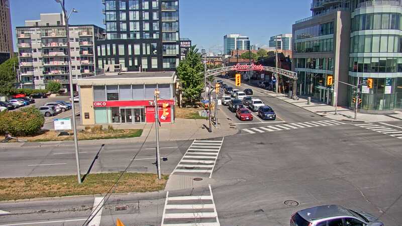 Traffic camera image at 2025-08-24 15:55:24