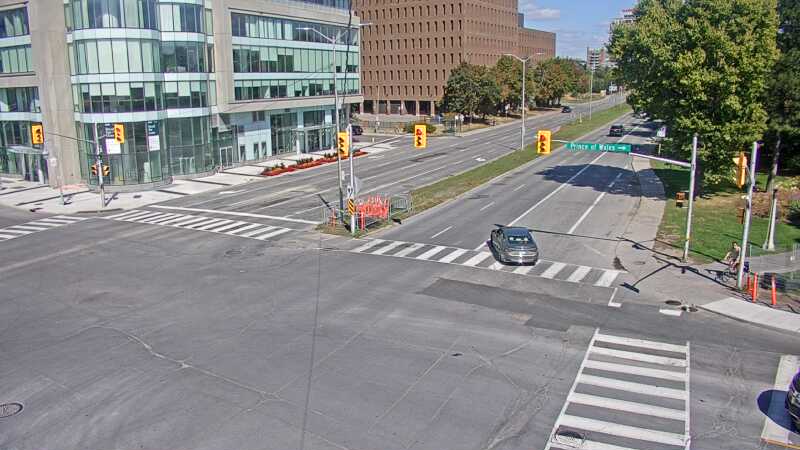 Traffic camera image at 2025-09-14 17:50:35