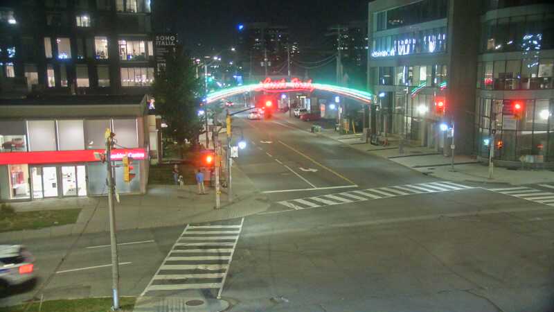 Traffic camera image at 2025-09-18 01:55:25