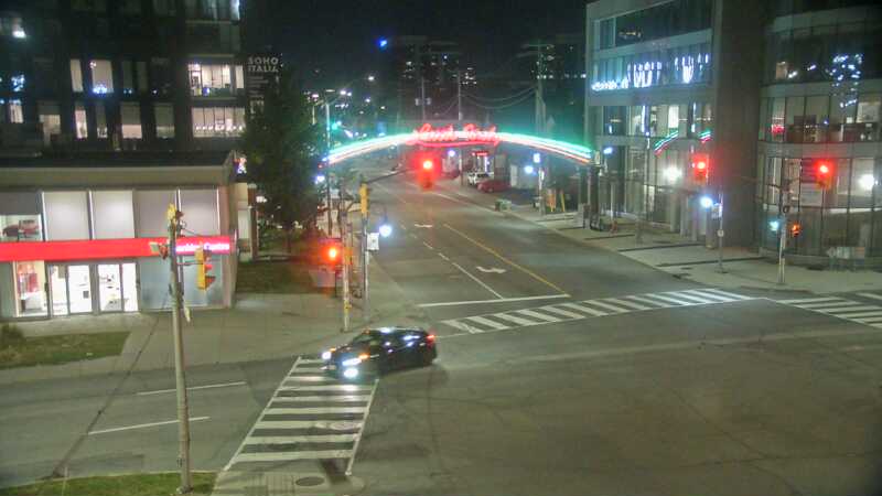 Traffic camera image at 2025-09-18 03:15:23