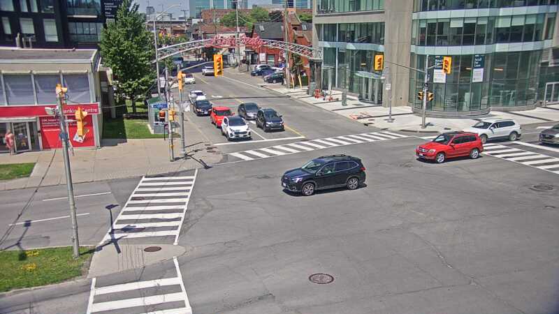 Traffic camera image at 2025-06-30 17:36:58